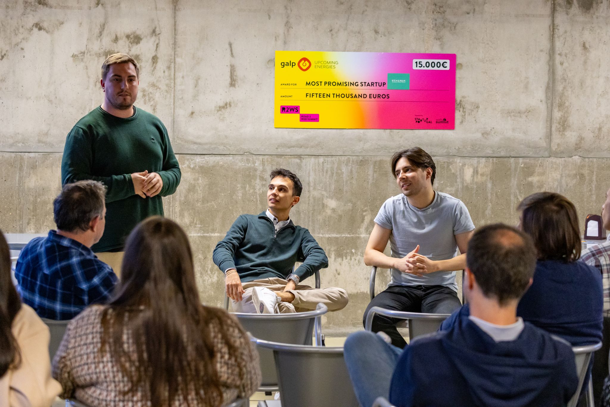 Equipa da ByTheLaw no evento most promising startup